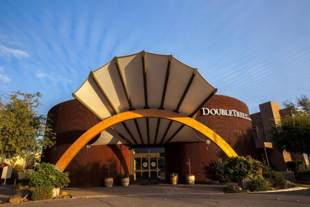 DoubleTree by Hilton Napa Valley - American Canyon